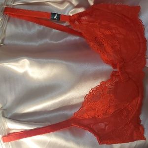 Red Victorias  Secret Lace Very Sexy  Balconette Bra